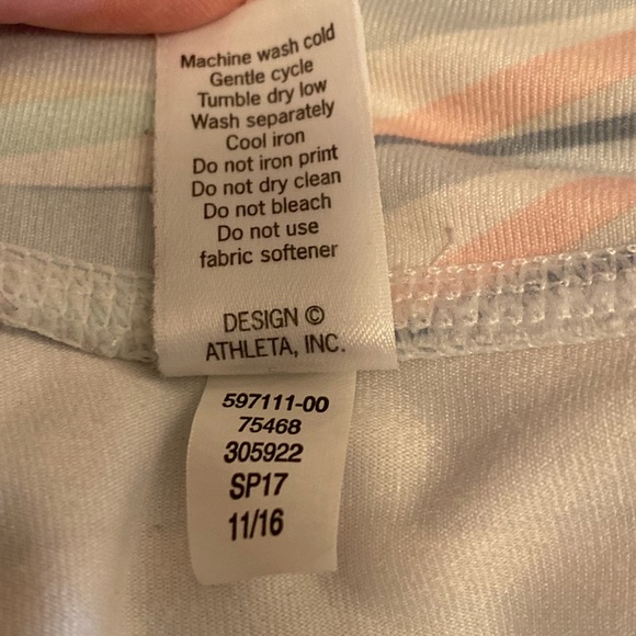 Athleta High Rise Prism Chaturanga Capri Leggings, Plus 2X - Picture 9 of 15